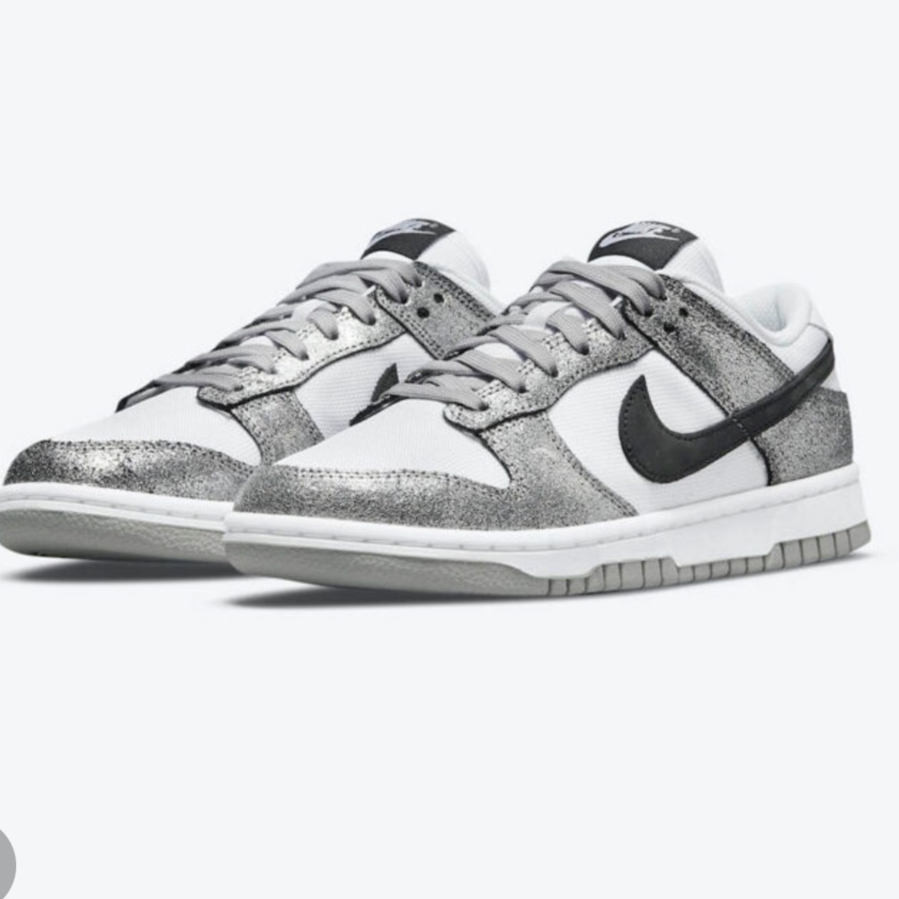 Wmns Dunk Low 'Golden Gals' Worn 3 times